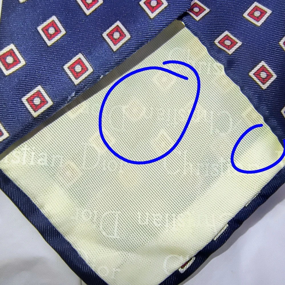 Christian‎ Dior Elegant Blue Geometric Patterned Tie